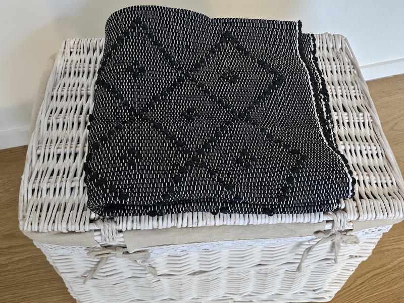 Tapete artesanal puxados 70x140 - 100% algodão (preto)